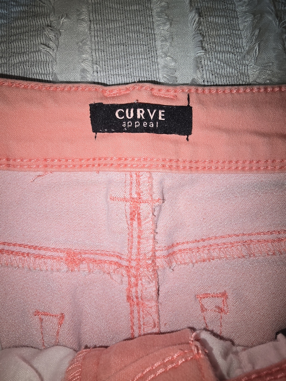 Women’s Salmon High-Rise Straight Capris - Picture 3 of 8